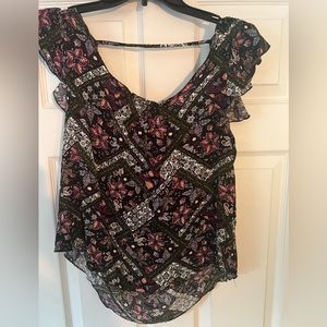 XL top in great condition! Comfortable material like new!